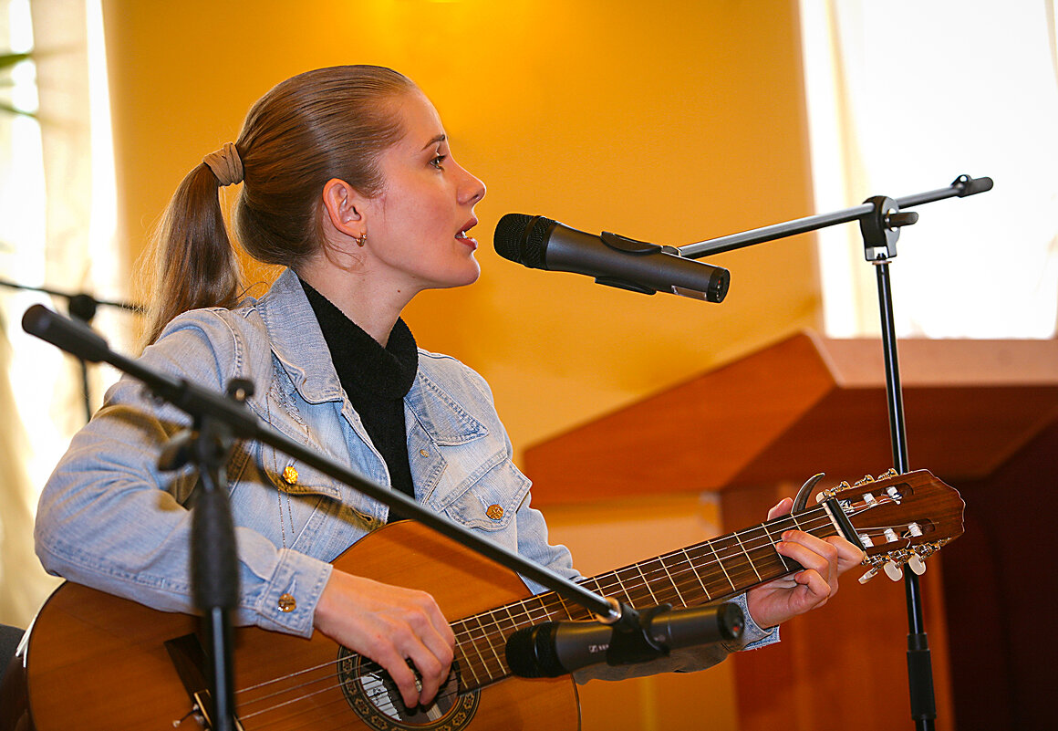 АКТРИСА ИРИНА ЛИНДТ. - Александр Дмитриев АКТРИСА ИРИНА ЛИНДТ. - Александр Дмитриев