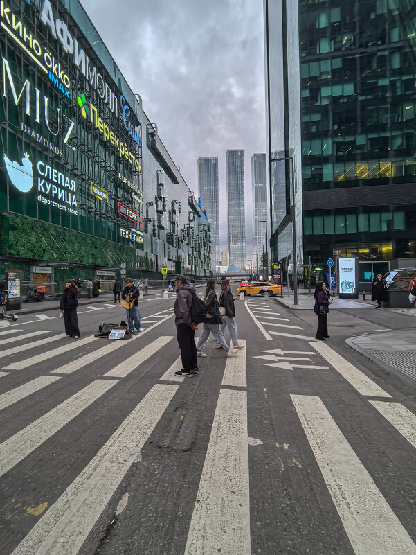 "МОСКВА-СИТИ" - Владимир Железнов "МОСКВА-СИТИ" - Владимир Железнов