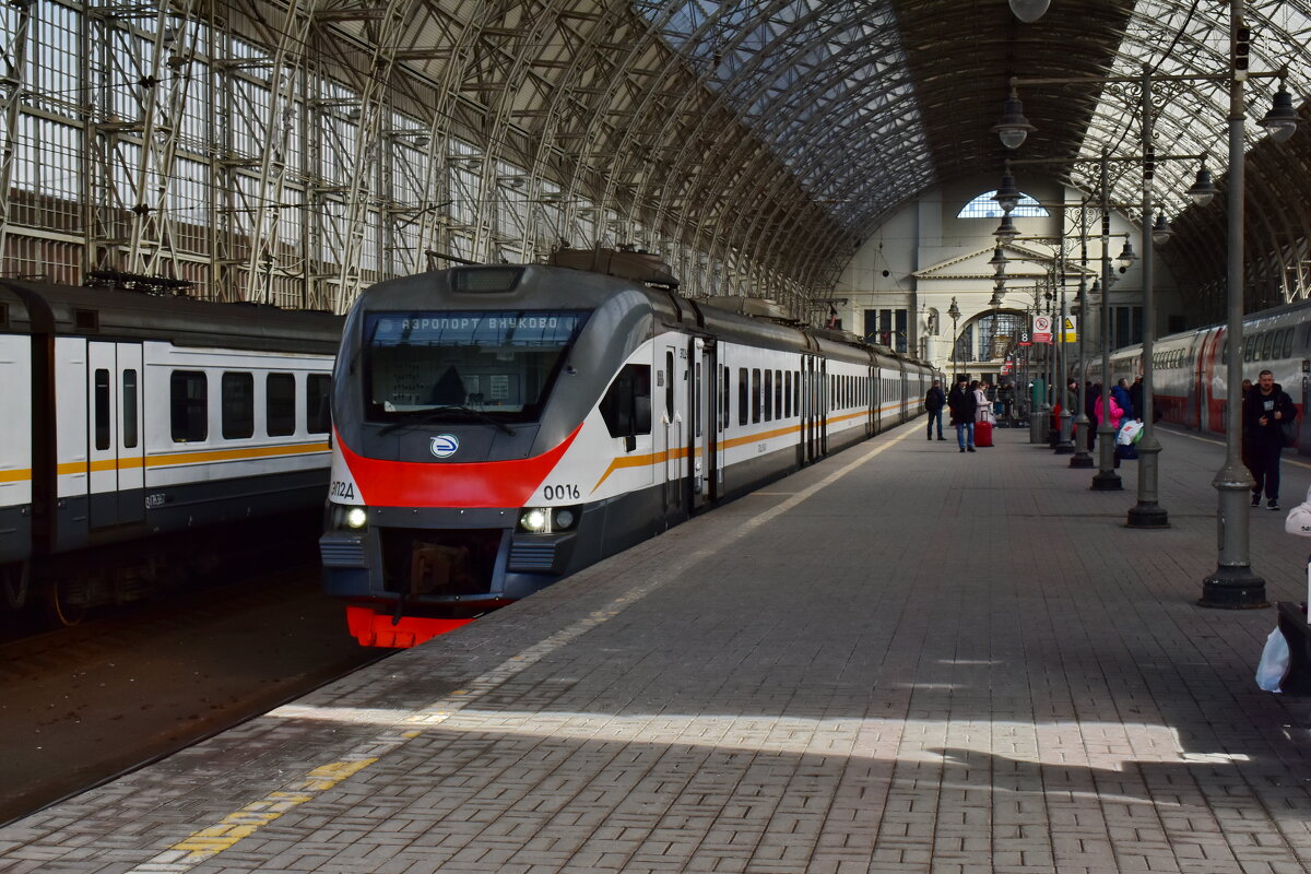 Пора в путь-дорогу - Роман Пацкевич