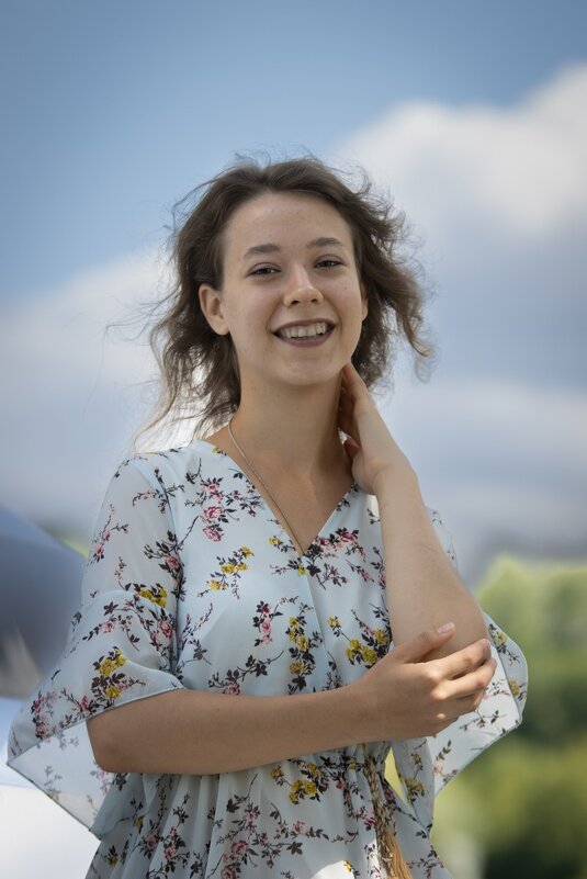 * - Евгений Ваулин