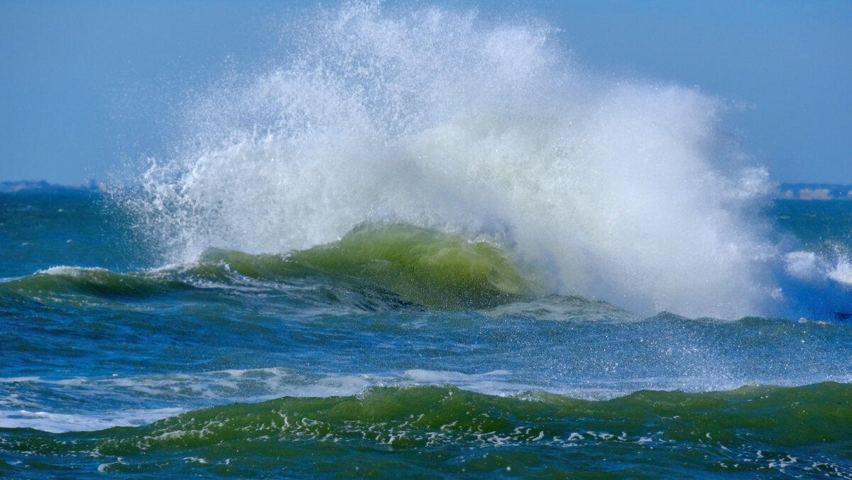 Шторм на Атлантическом океане (6) - Георгий А Шторм на Атлантическом океане (6) - Георгий А