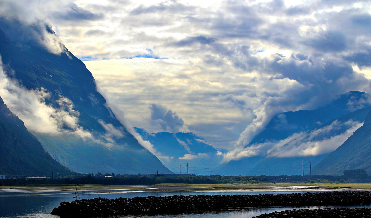 Утром во фьорде - В.И Утром во фьорде - В.И