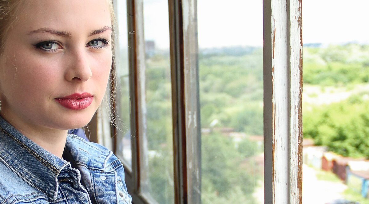 Прищурилась. Неспроста... - СЮ 