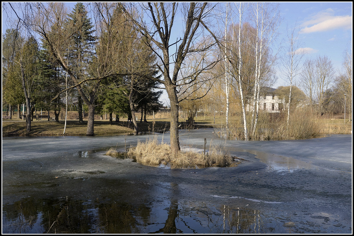 Март - Aleksandr Gal