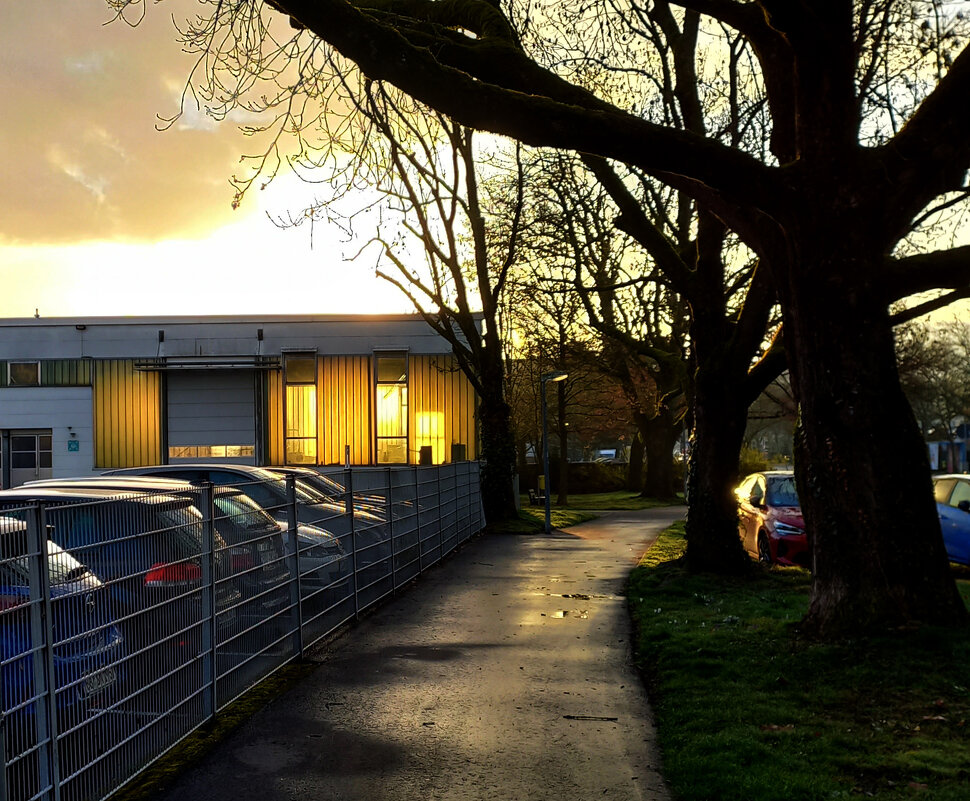 Рассвет в марте - Сергей Порфирьев