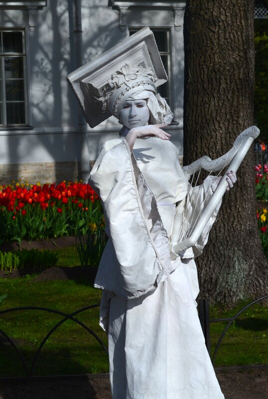 Живые статуи - Таня Фиалка