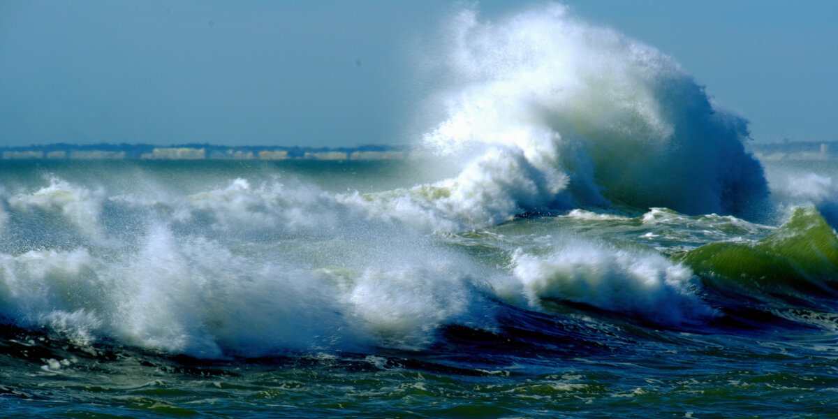 Шторм на Атлантическом океане (15) - Георгий А Шторм на Атлантическом океане (15) - Георгий А