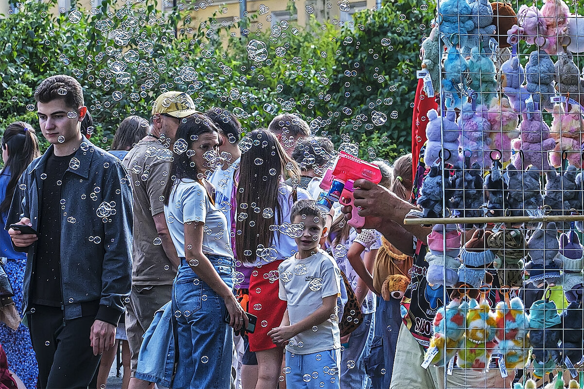 Мыльные пузыри. - Александр 