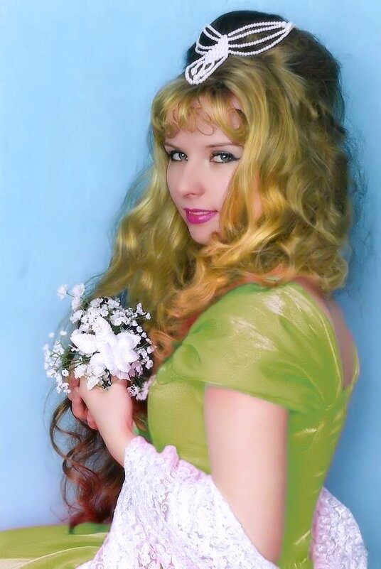 Какие бы не были мировые проблемы, женщины всегда будут хотеть выглядеть красиво. - Алла Кочергина