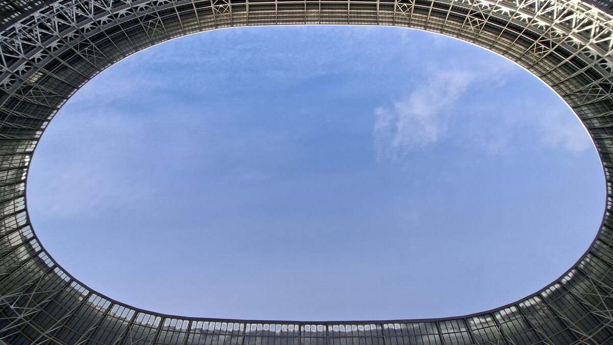 Небо над Лужниками. - ИРЭН@ .