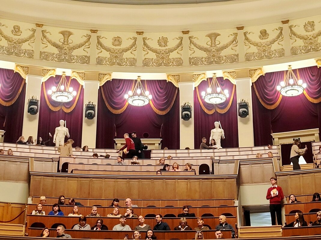 Новосибирский театр оперы и балета - Галина Нестратова