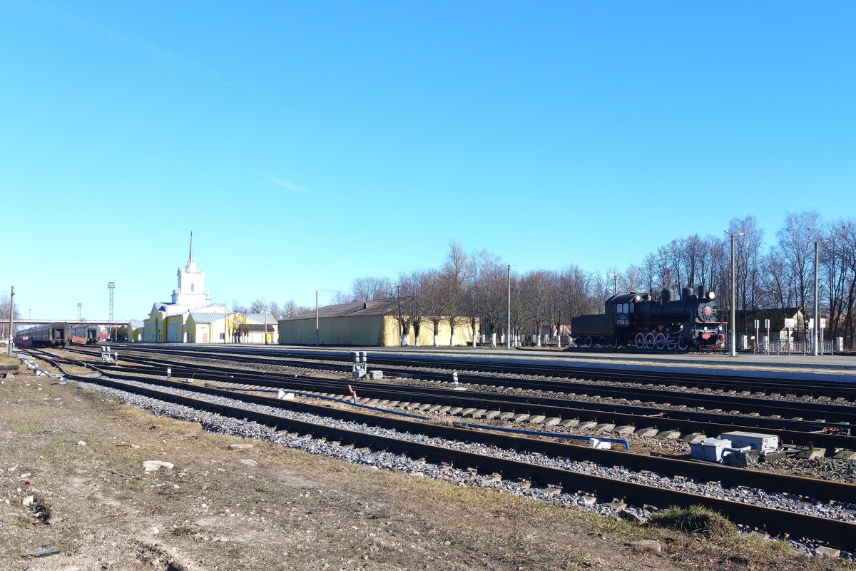 г.Дно, ж/д вокзал - Артем 