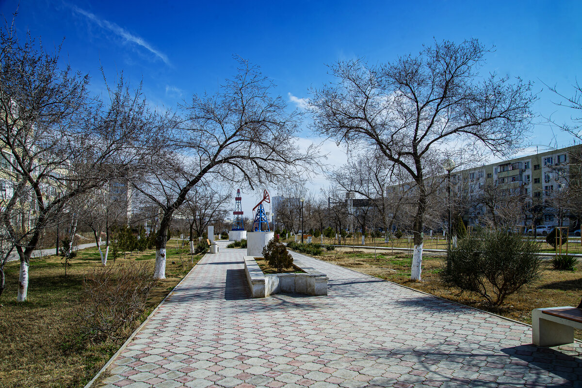 Аллея геологов - Анатолий Чикчирный Аллея геологов - Анатолий Чикчирный