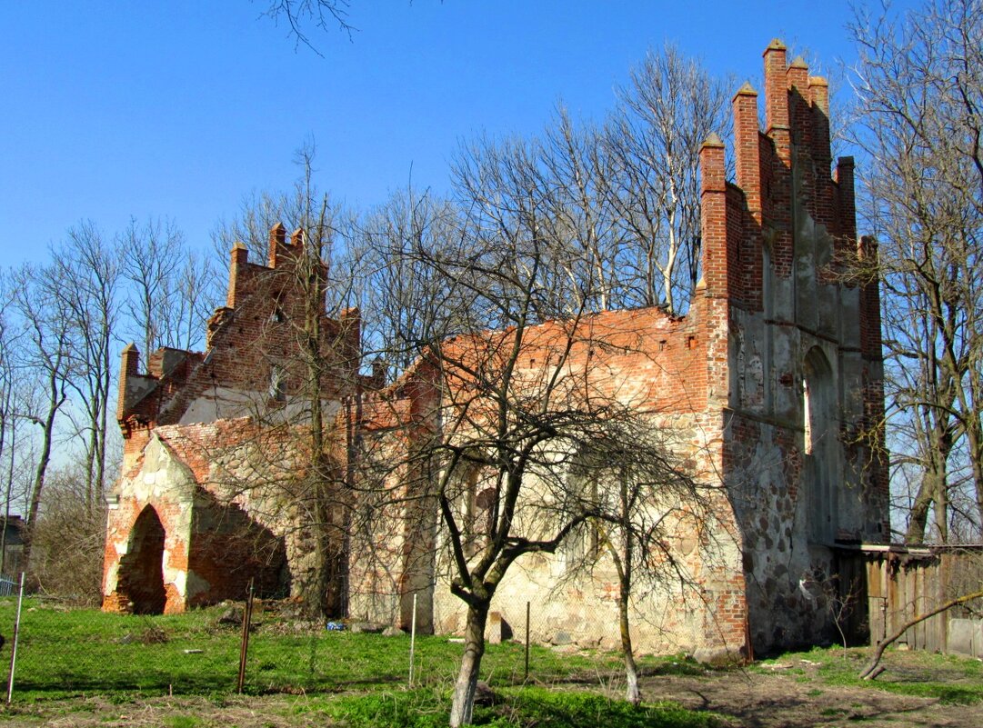 Руины кирхи Абшванген - Сергей Карачин