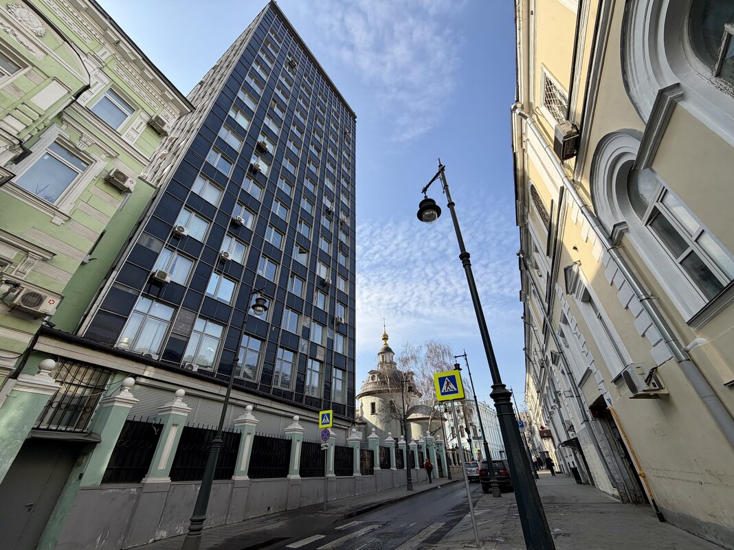 Фонарь, улица и где то за поворотом она… аптека) - Любовь 