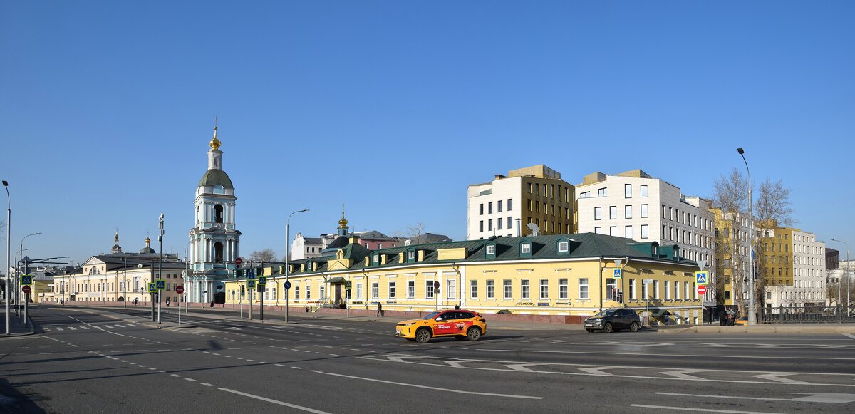 Яузская улица - Олег Яузская улица - Олег