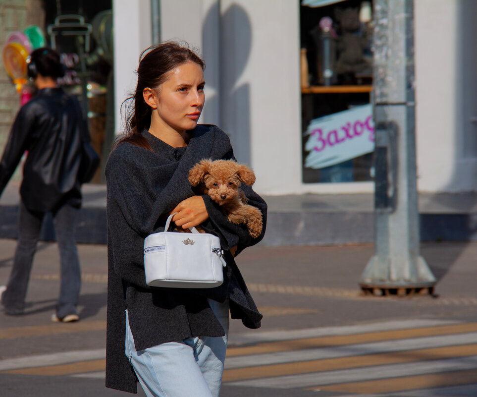 Девочка и собака - Elias 69