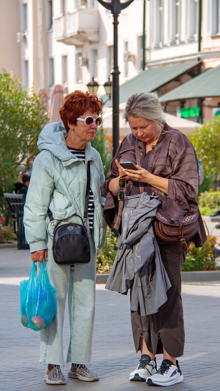 По навигатору - мы вообще в другом городе.... - Elias 69