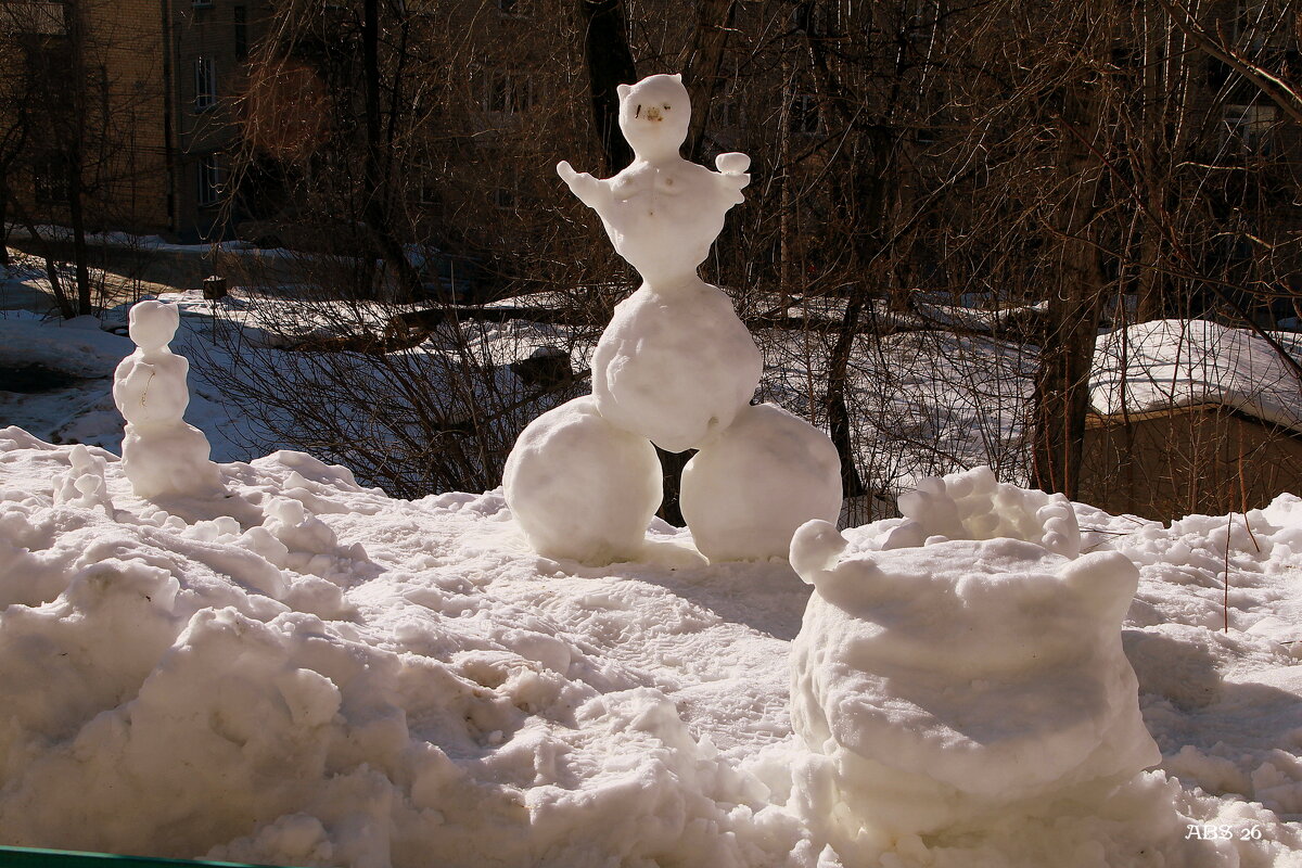 Бабы тают... - Александр Шимохин Бабы тают... - Александр Шимохин