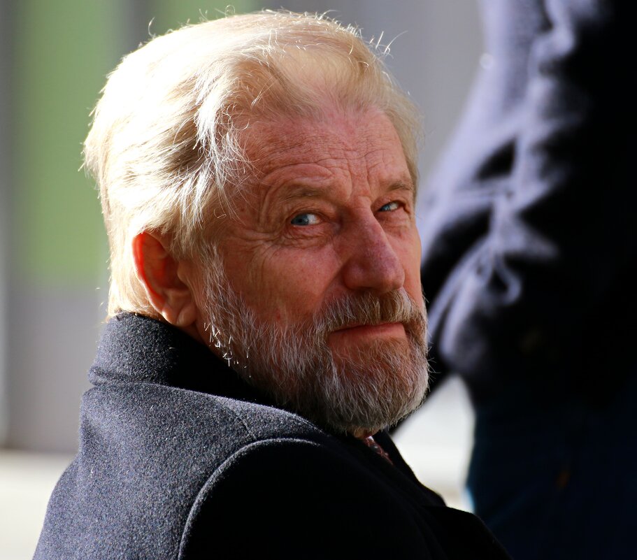 Уличный портрет - Владимир59 