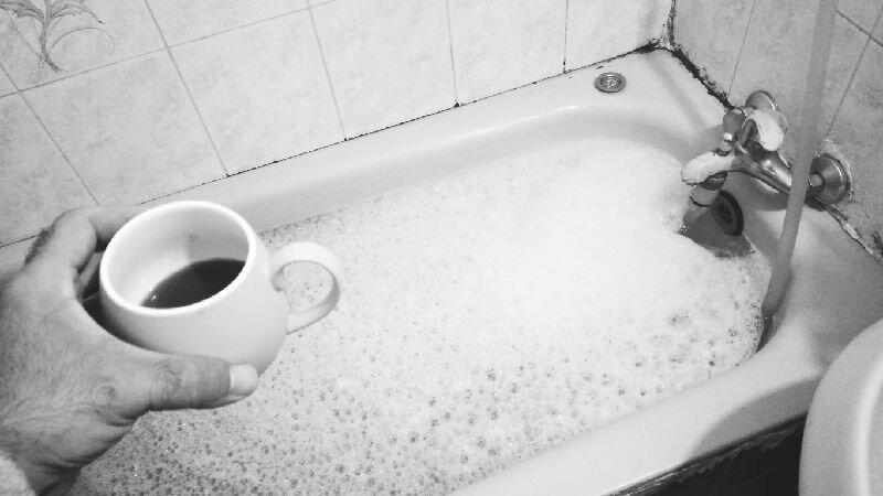 115 (244) - CLOSE WAYS ALL