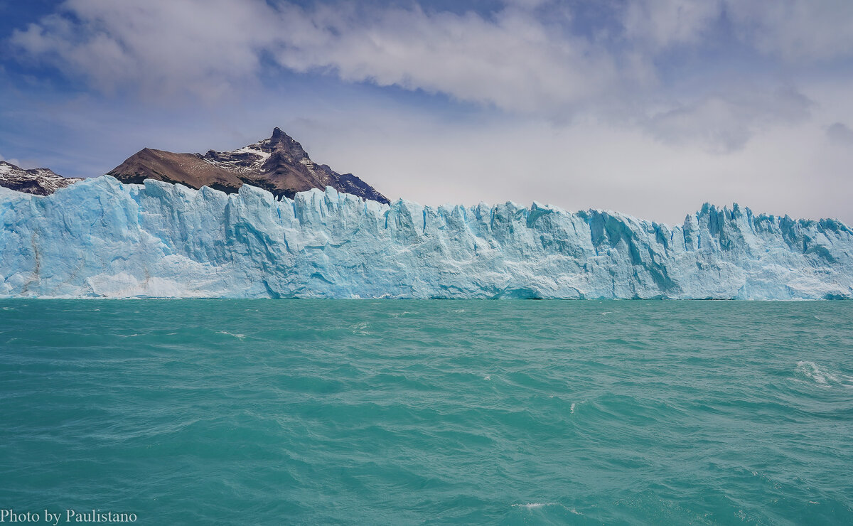 Между небом и водой... - Владимир Жданов