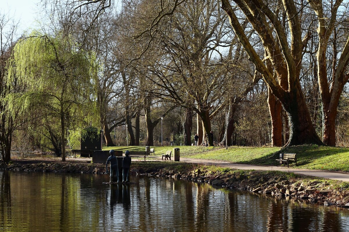 Март,начало - Юрий. Шмаков Март,начало - Юрий. Шмаков