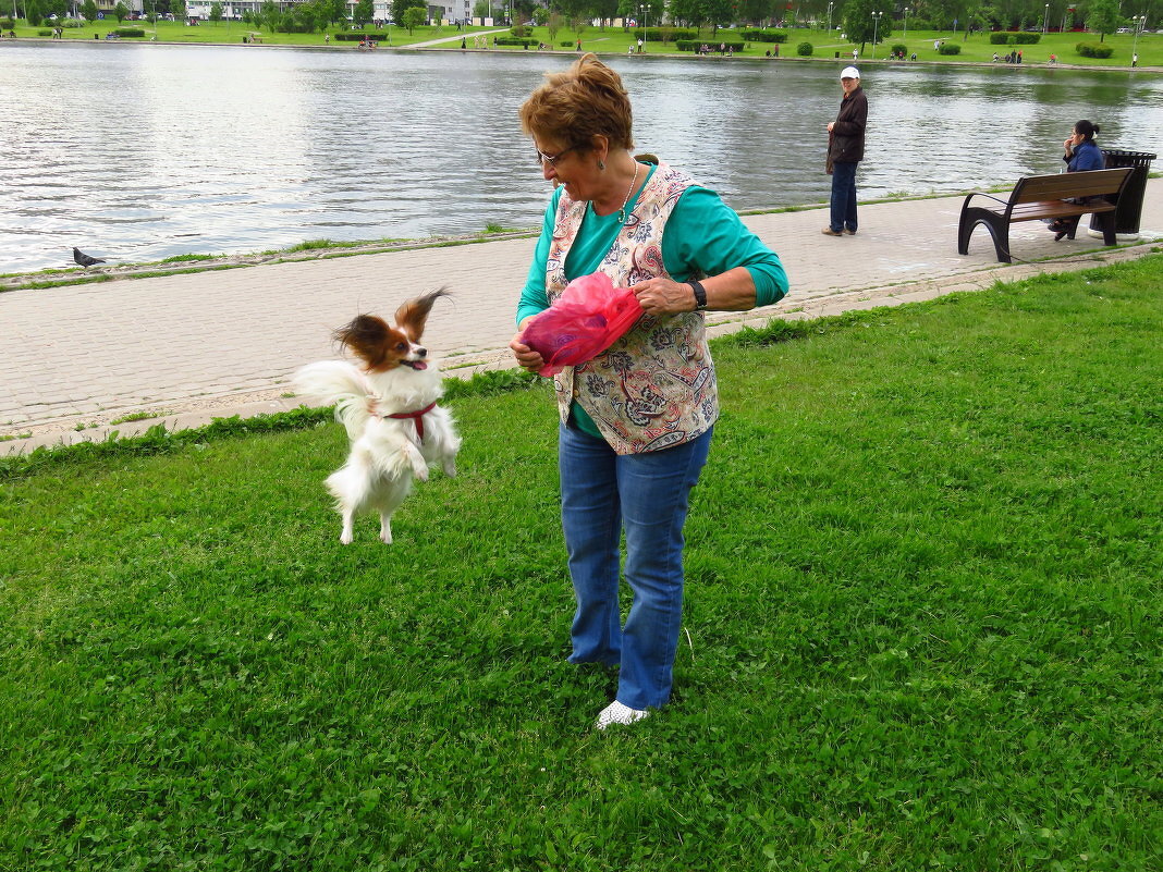 Улыбайтесь, друзья! С 1-м апреля! - Андрей Лукьянов