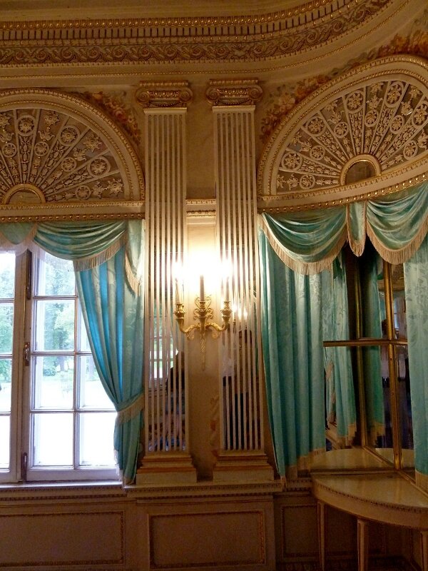 ОХОТНИЧИЙ ДОМИК. - Виктор Осипчук