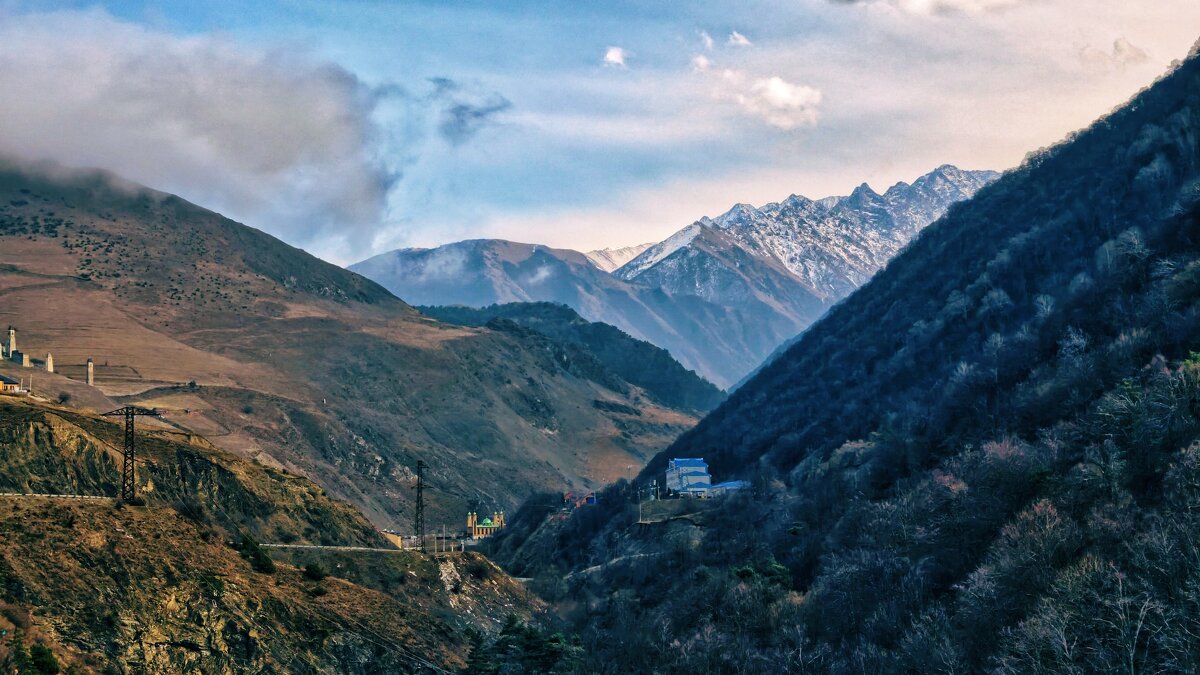 Далёкий аул в горах Ингушетии - Мариша Тим