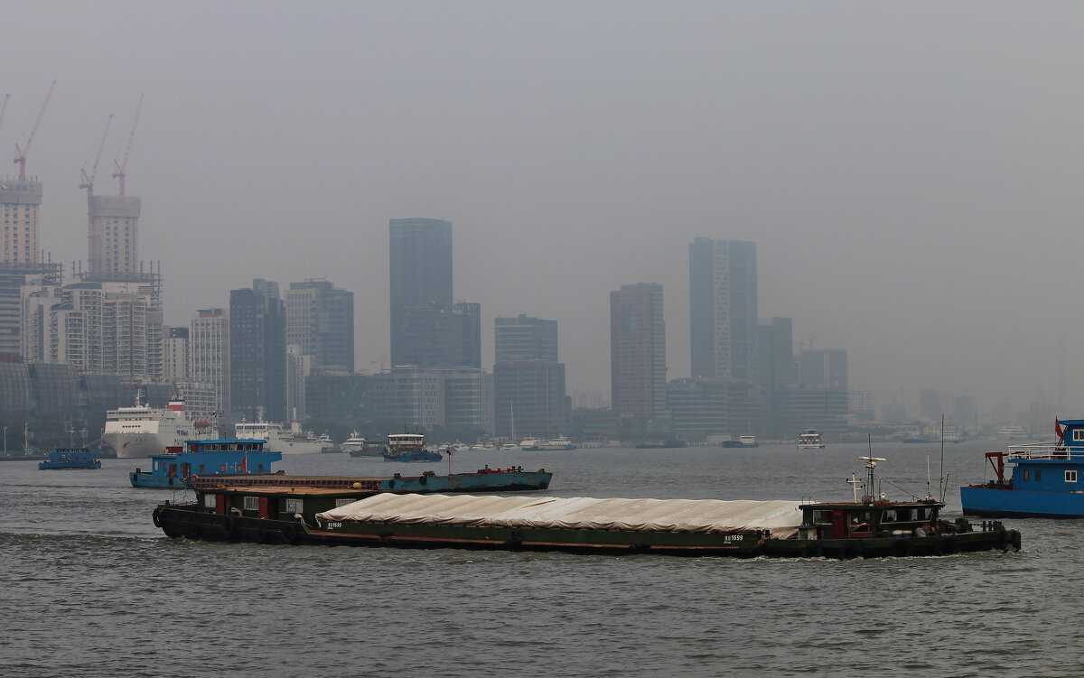 Баржа - Elias 69