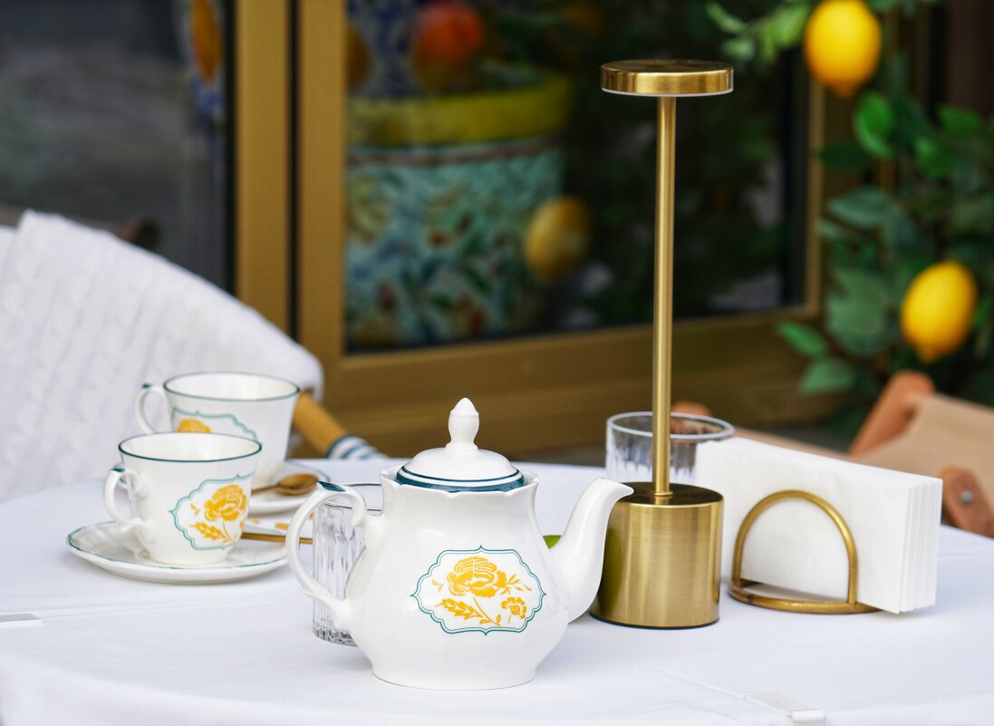 Сезон летних веранд кафе и ресторанов уже идёт в Москве! - александр 