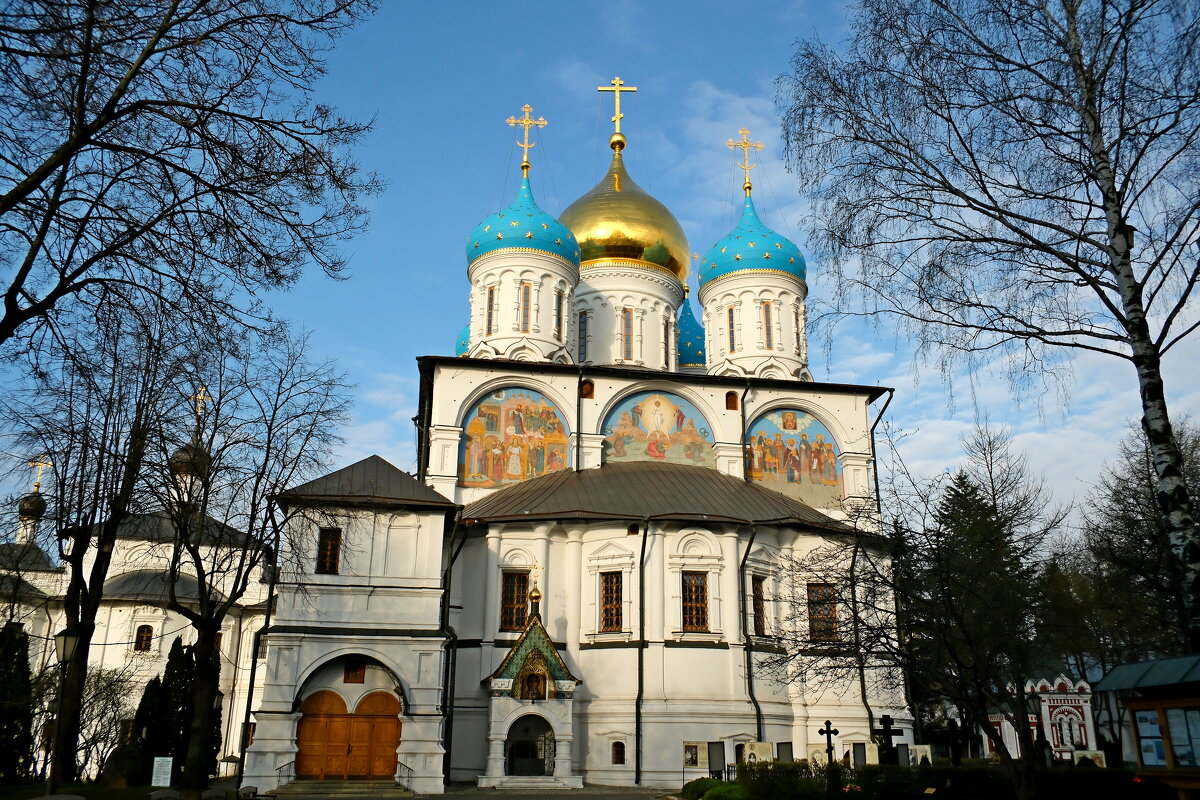 Новоспасский монастырь - Лютый Дровосек