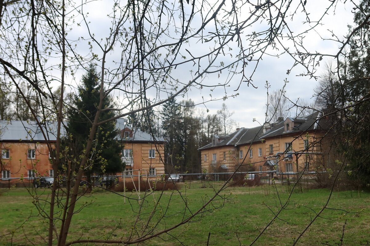 Городок - Дмитрий И_