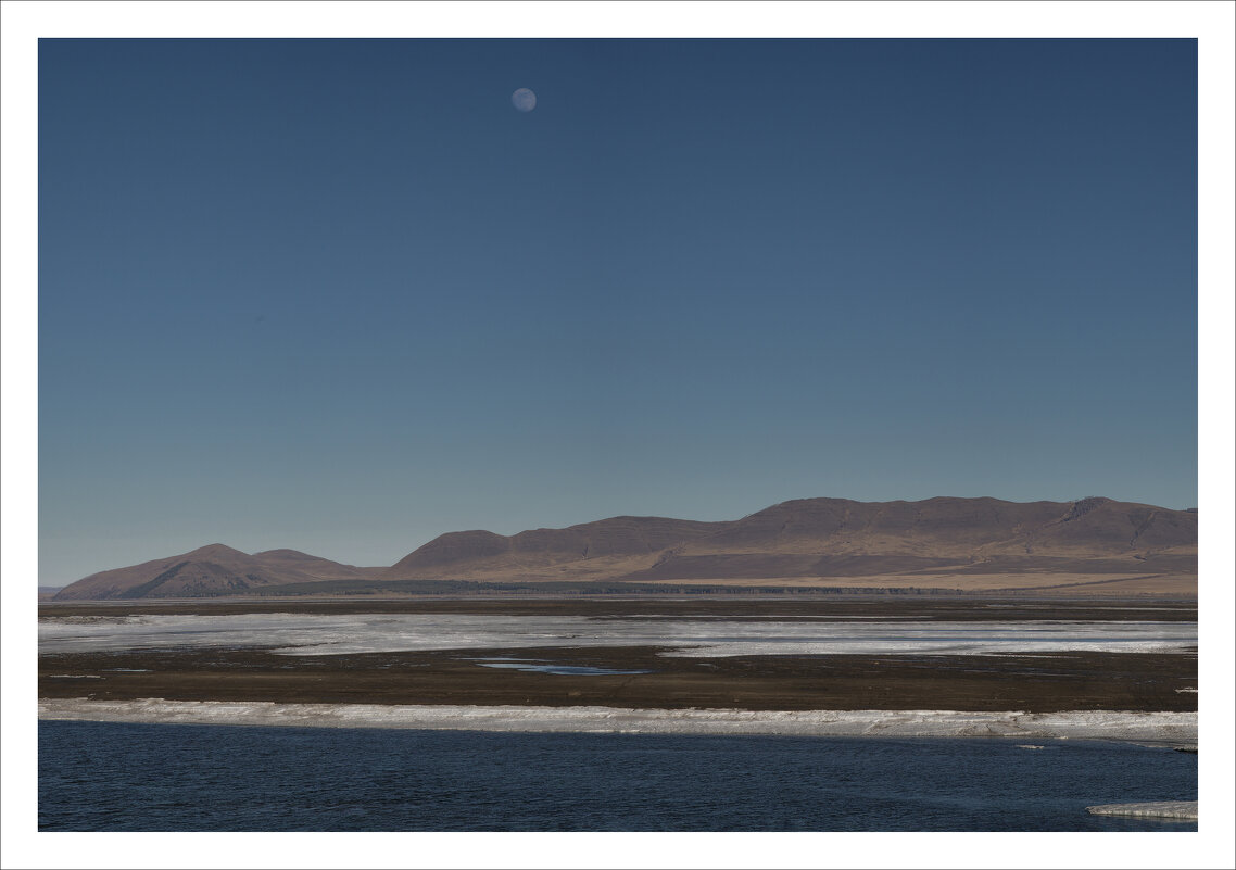 * - Александр Иванов