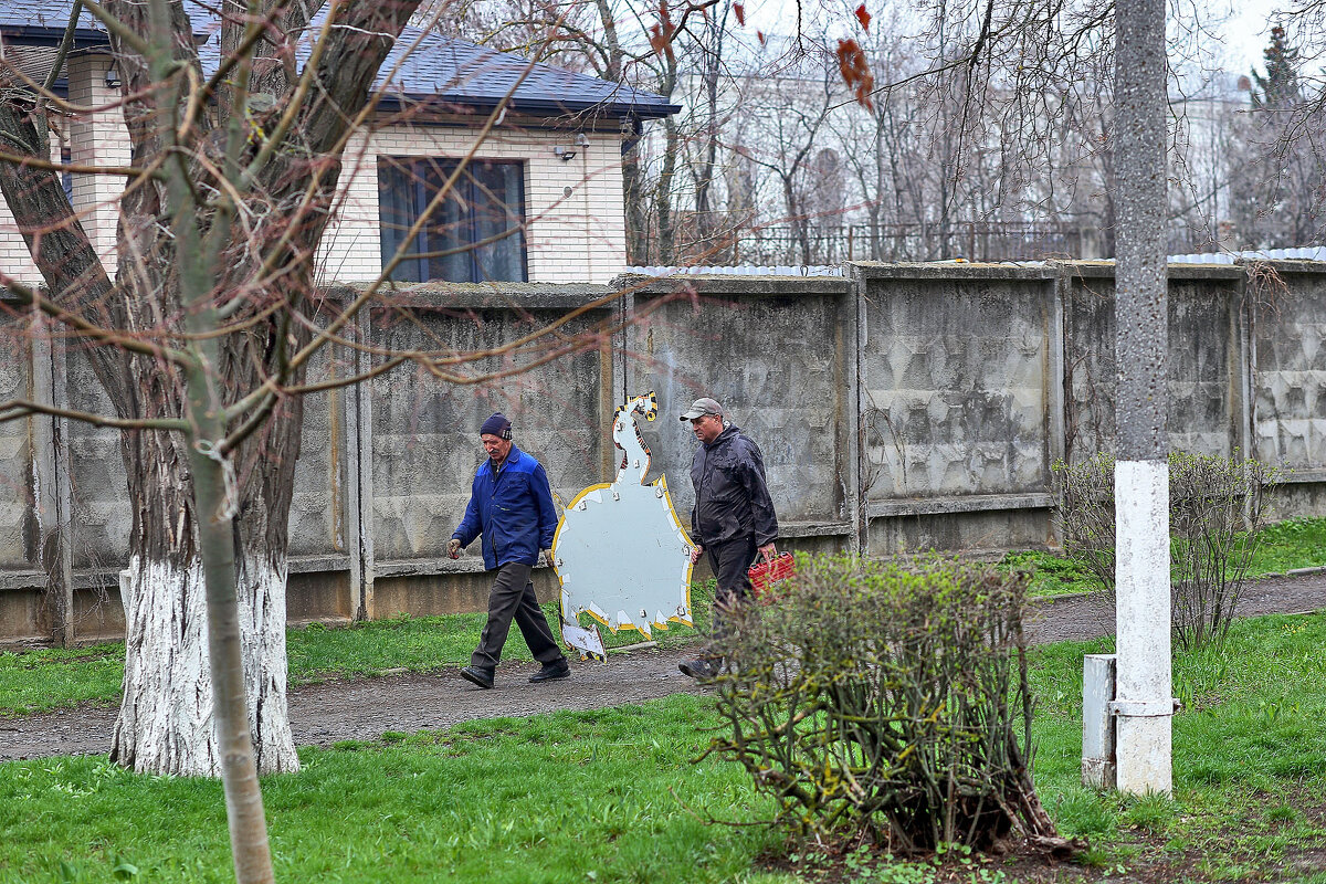 Трудяги - Юрий Гайворонскiий Трудяги - Юрий Гайворонскiий