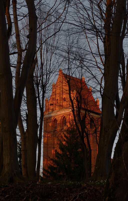 Кирха Нойхаузена. - Константин Белоногов