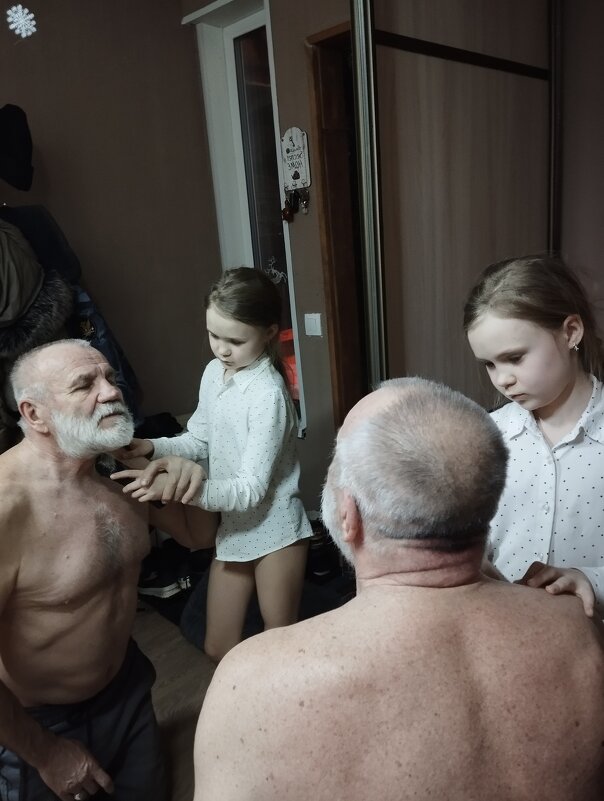 Дед, давай я сделаю тебе модную стрижку и ты будешь молодой и красивый - На-та-ша 