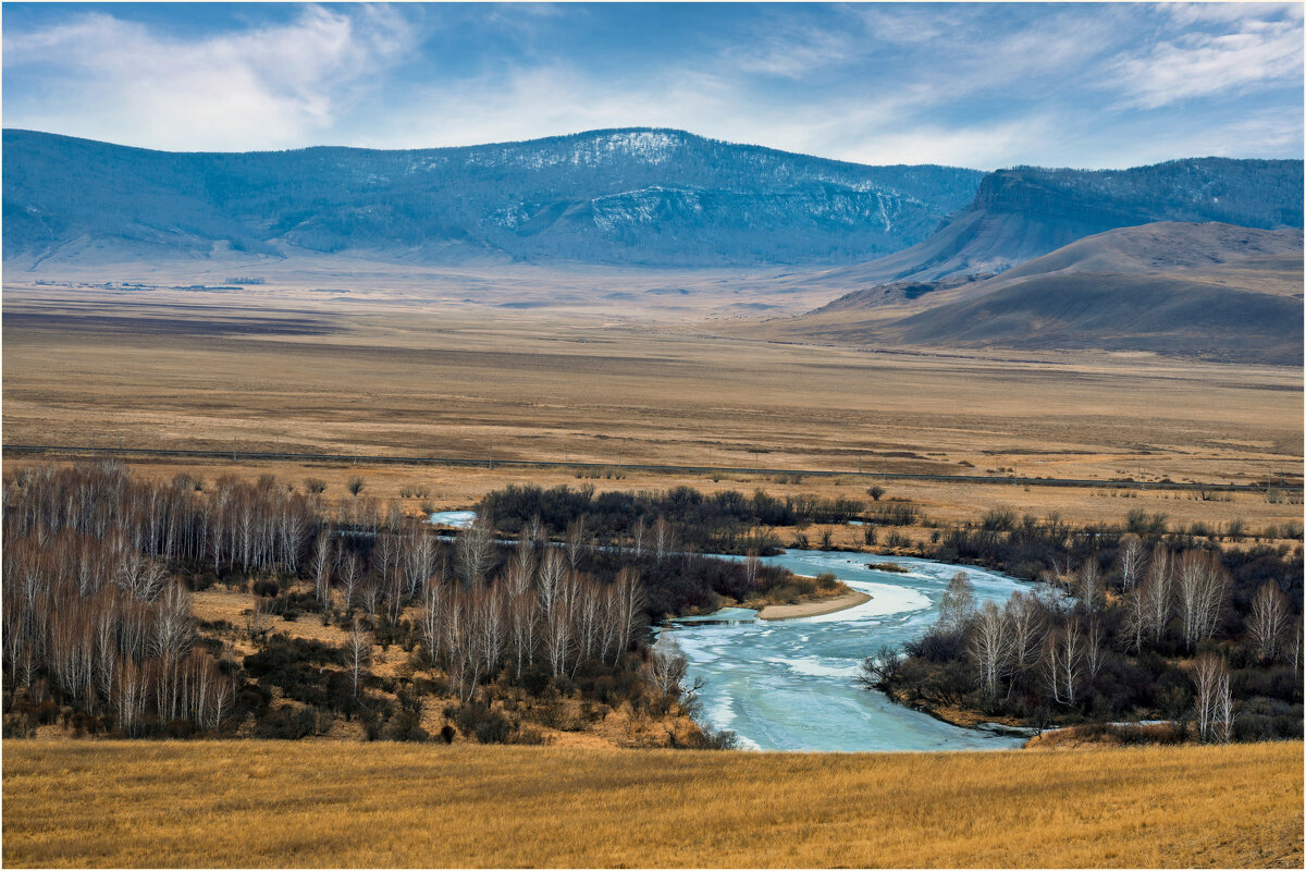 *** - Алексей Мезенцев