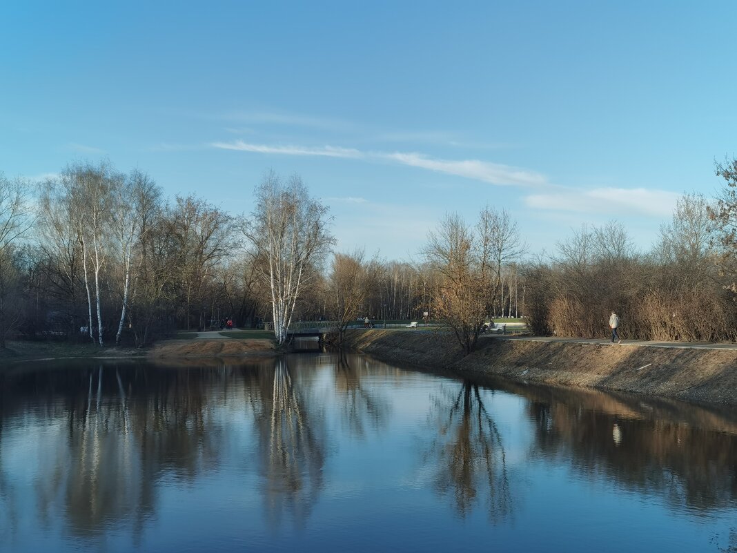 В весеннем парке - 4X_Pro Непразднующий