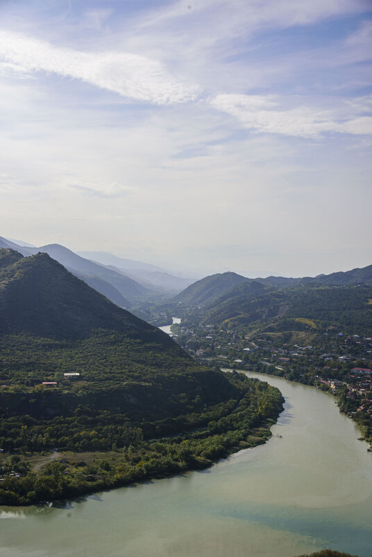 место слияния рек Кура и Арагви - Осень 