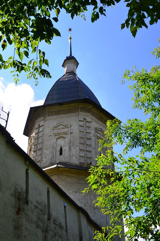 Башня Андроникова монастыря - Олег 