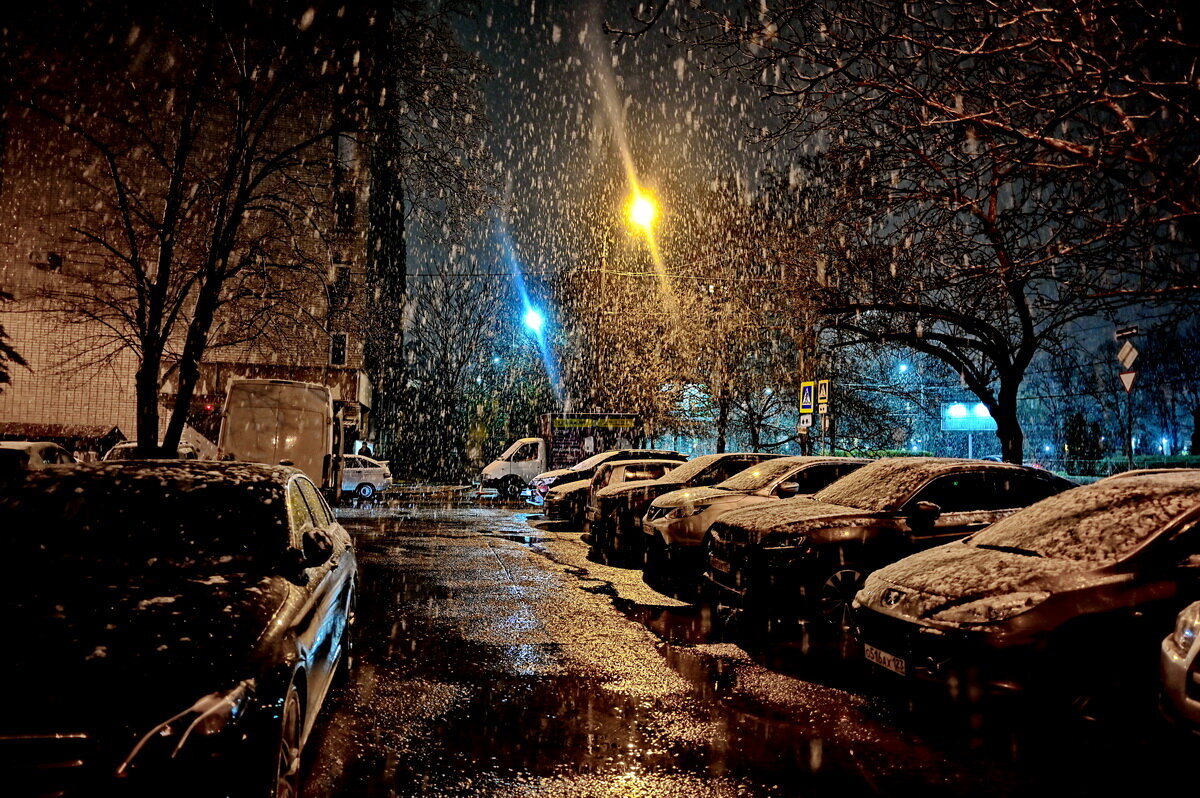 Идёт СНЕГ в Краснодаре... 07.04.26г. в 20.29 - Николай Саржанов