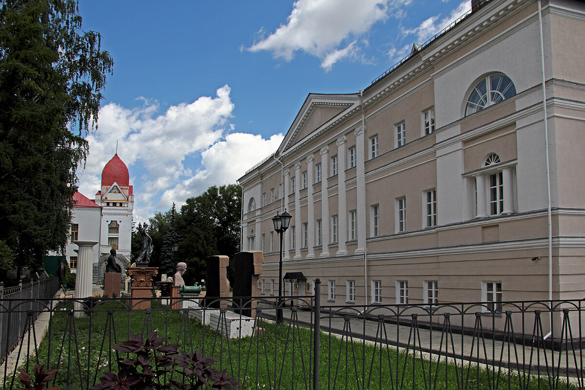 Музейный дворик. Пенза - MILAV V