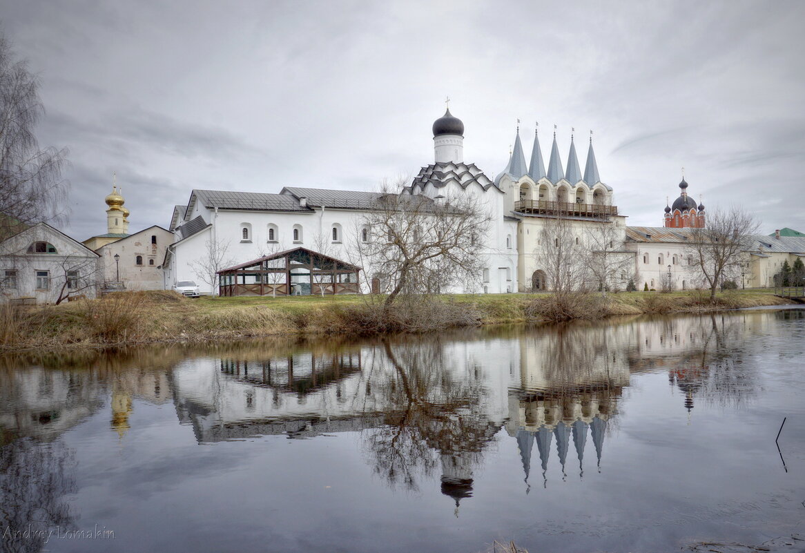 Тихвинский Богородичный Успенский монастырь - Andrey Lomakin