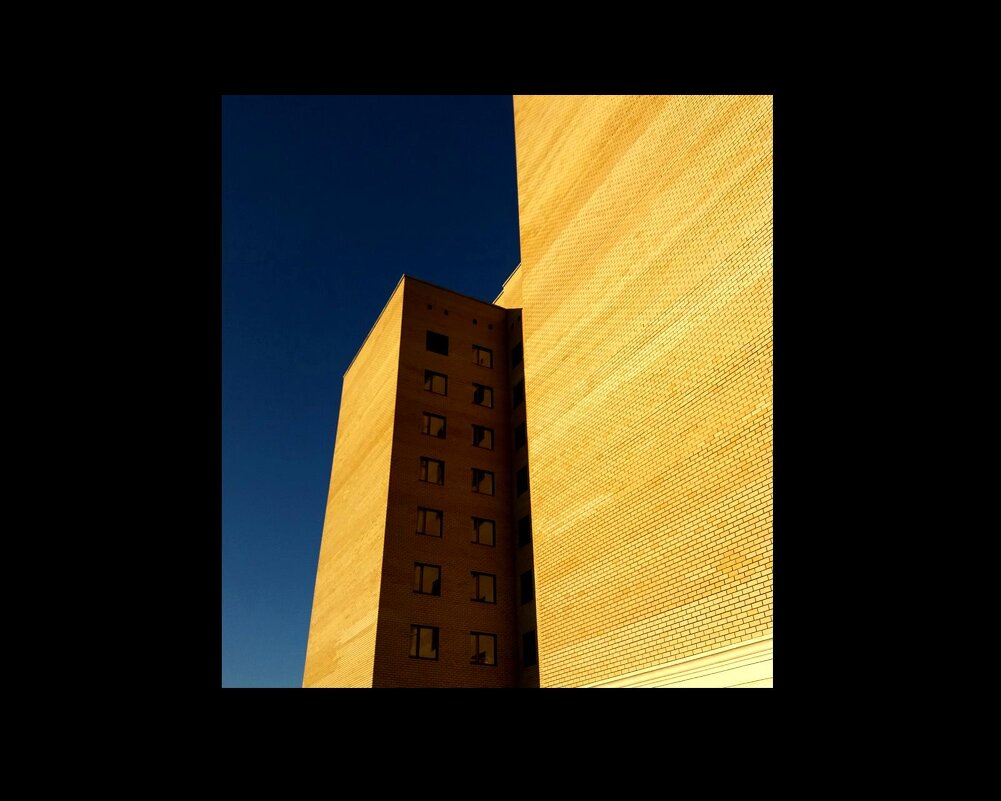 - - Aндрей Антонов