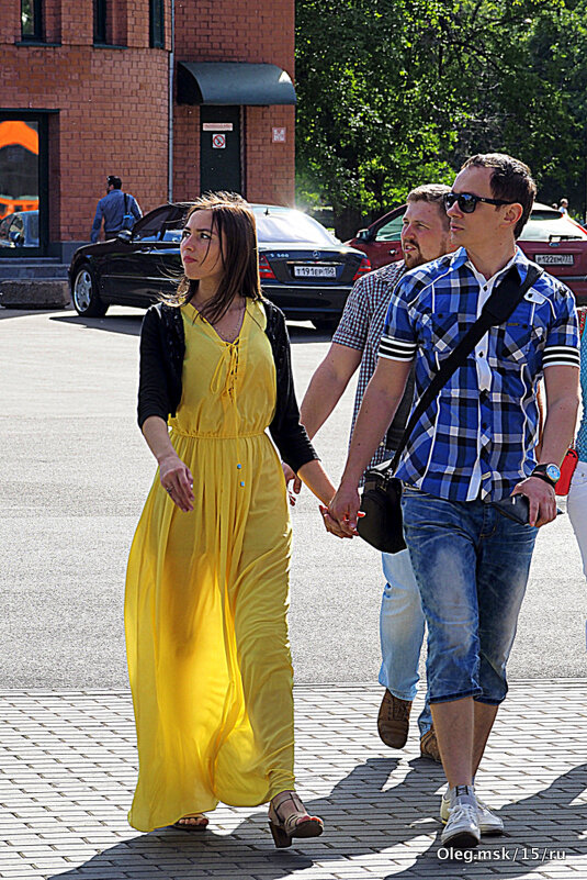 желтый - Олег Лукьянов