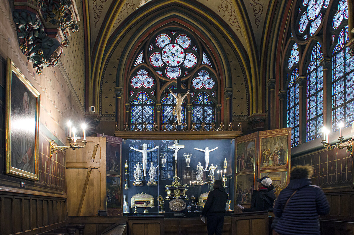 В сокровищнице Нотр-Дам-де-Пари - Alexandеr P