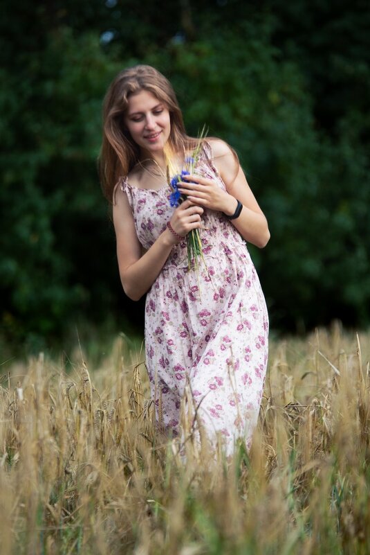 * - Евгений Ваулин