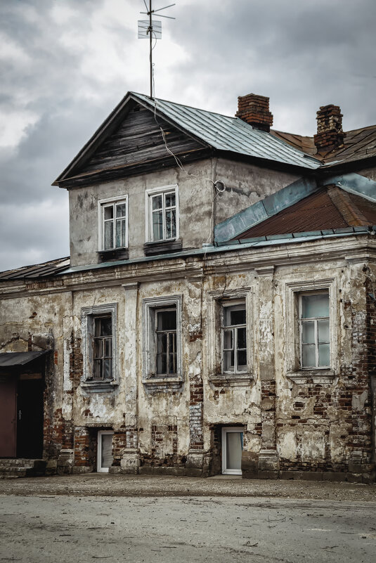 Дом - Олег Подлесных